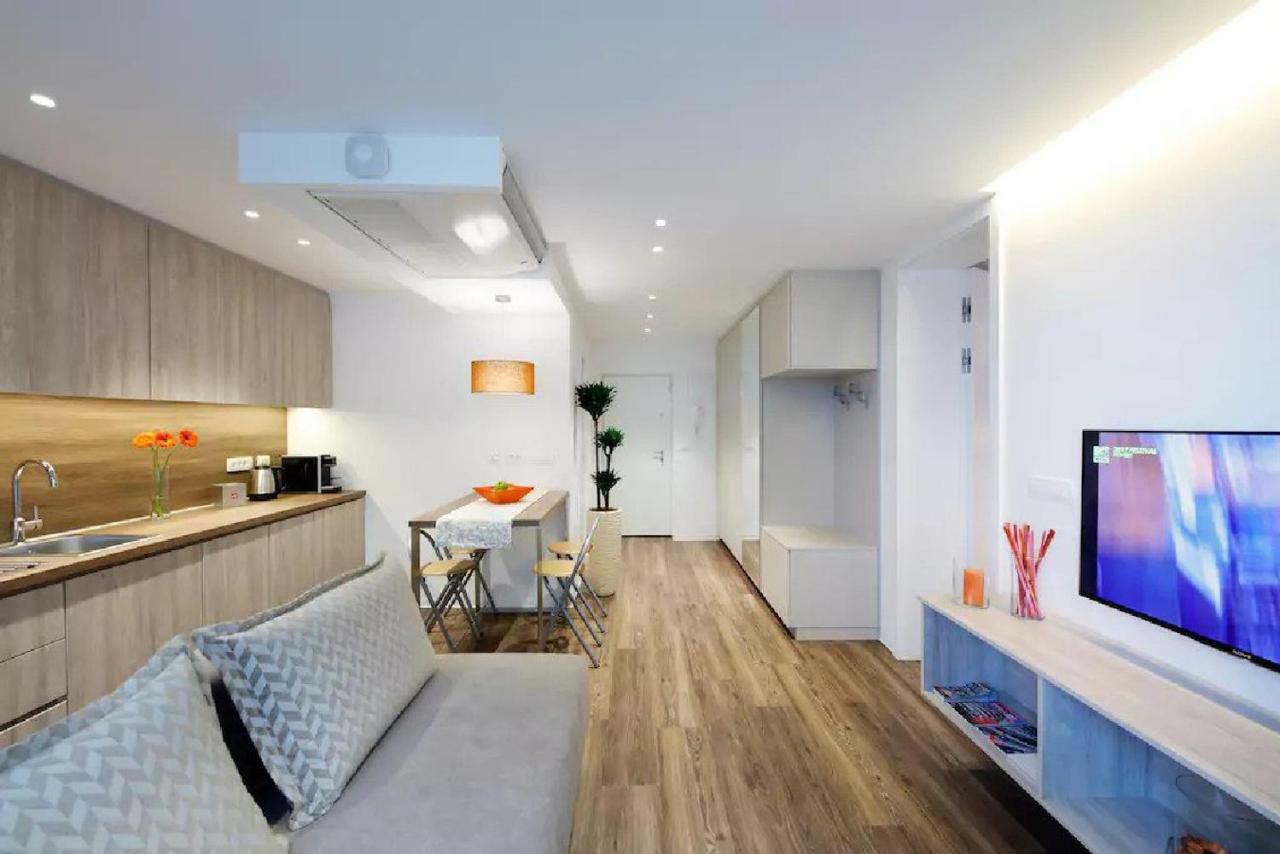 ★ Exclusive Central Apartment ★ Free Garage ★ 卢布尔雅那 外观 照片